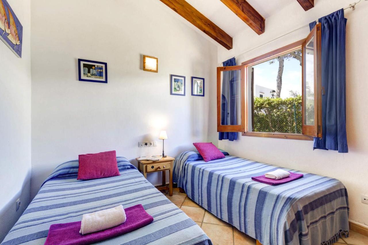 Gerard Villa, Cala Blanca Cala Santandria  Exterior photo